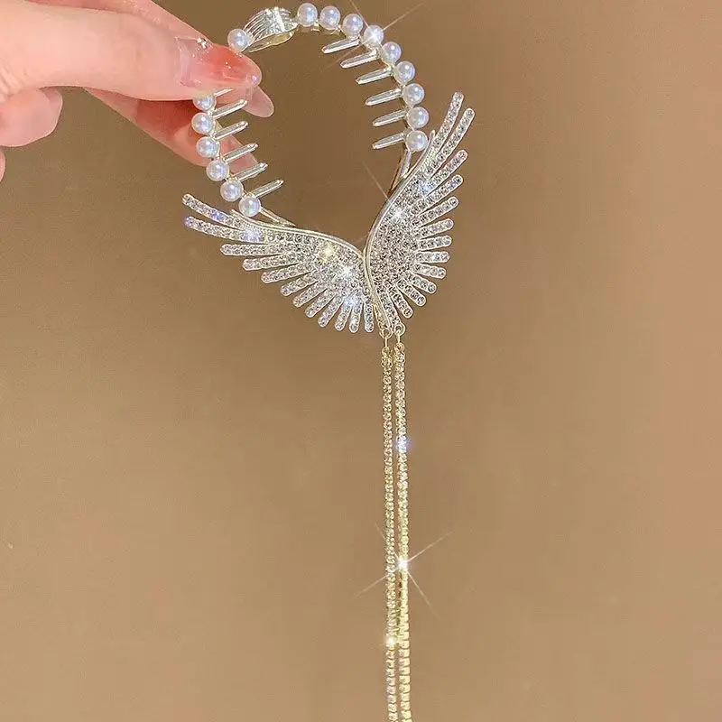 Elegant Angel Wings Hair Clip for Women - Image 2