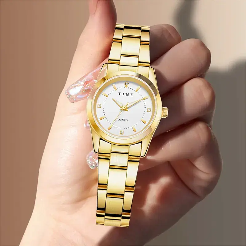 Gold Quartz Women's Watch with Luxurious Steel Band - Image 5