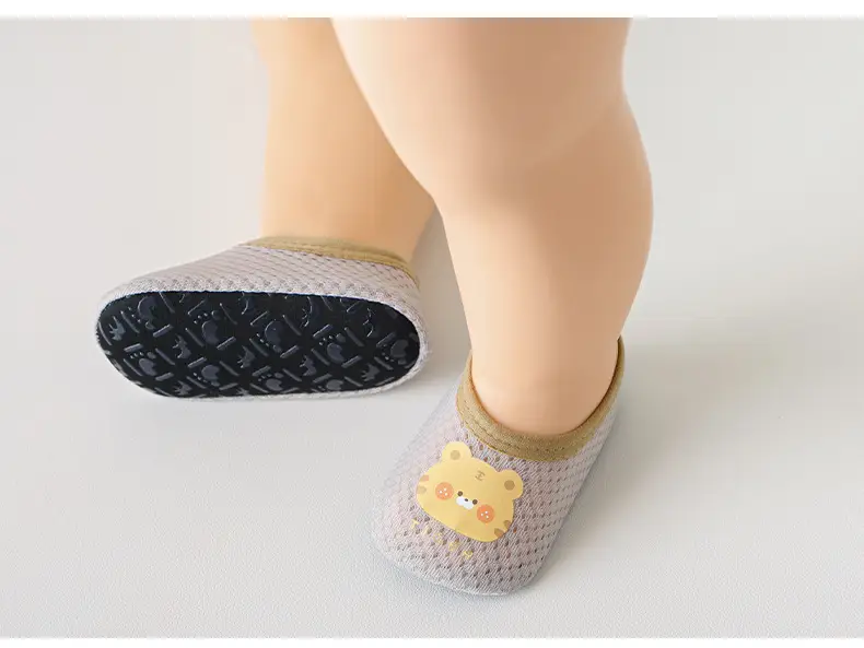 Baby Mesh Floor Socks Light Blue 1-3Y — feature 12