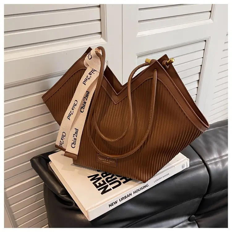 PU Pleated Shoulder Bag Brown Large Capacity — feature 31