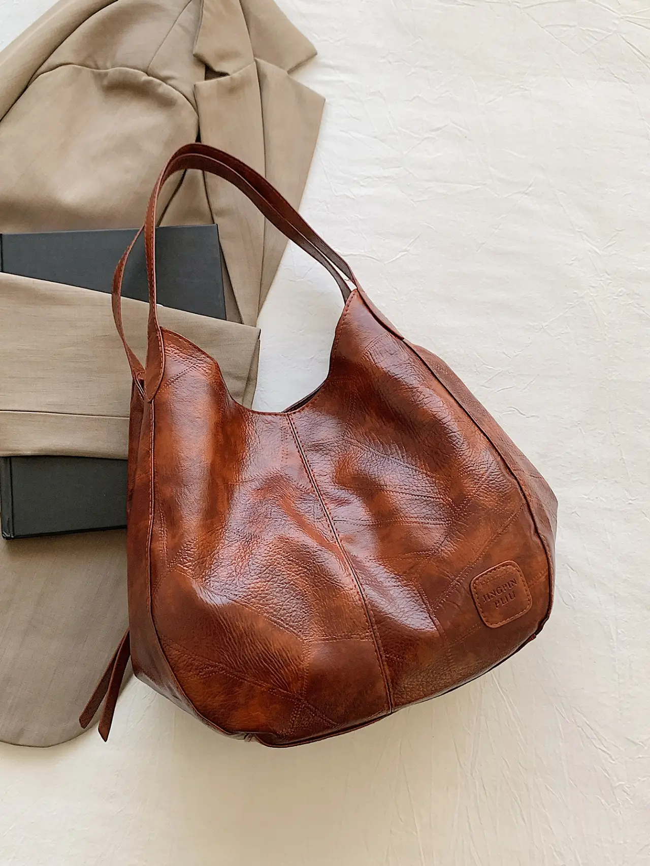 Women's 2024 Retro Leather Tote Bag Large Capacity - Image 6