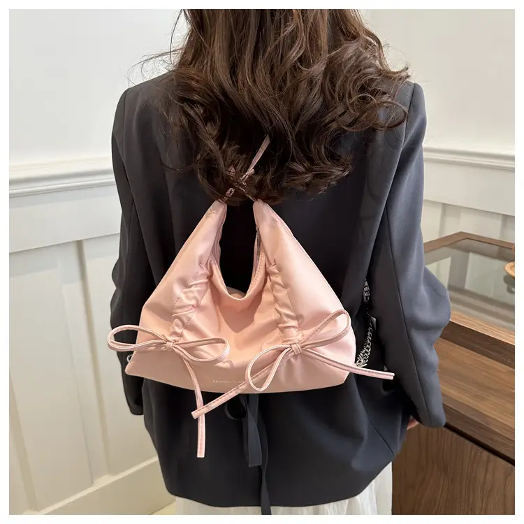 Silver Pleated Shoulder Bag for Women 2024 — feature 13