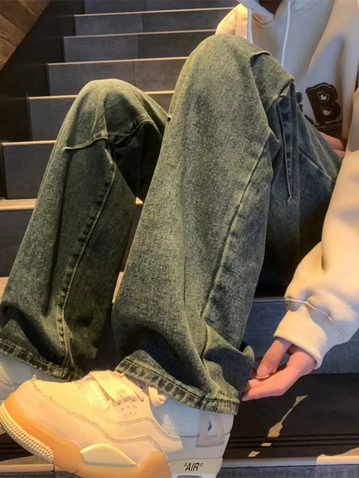2024 Men's Wide Leg Straight Jeans Large — feature 6