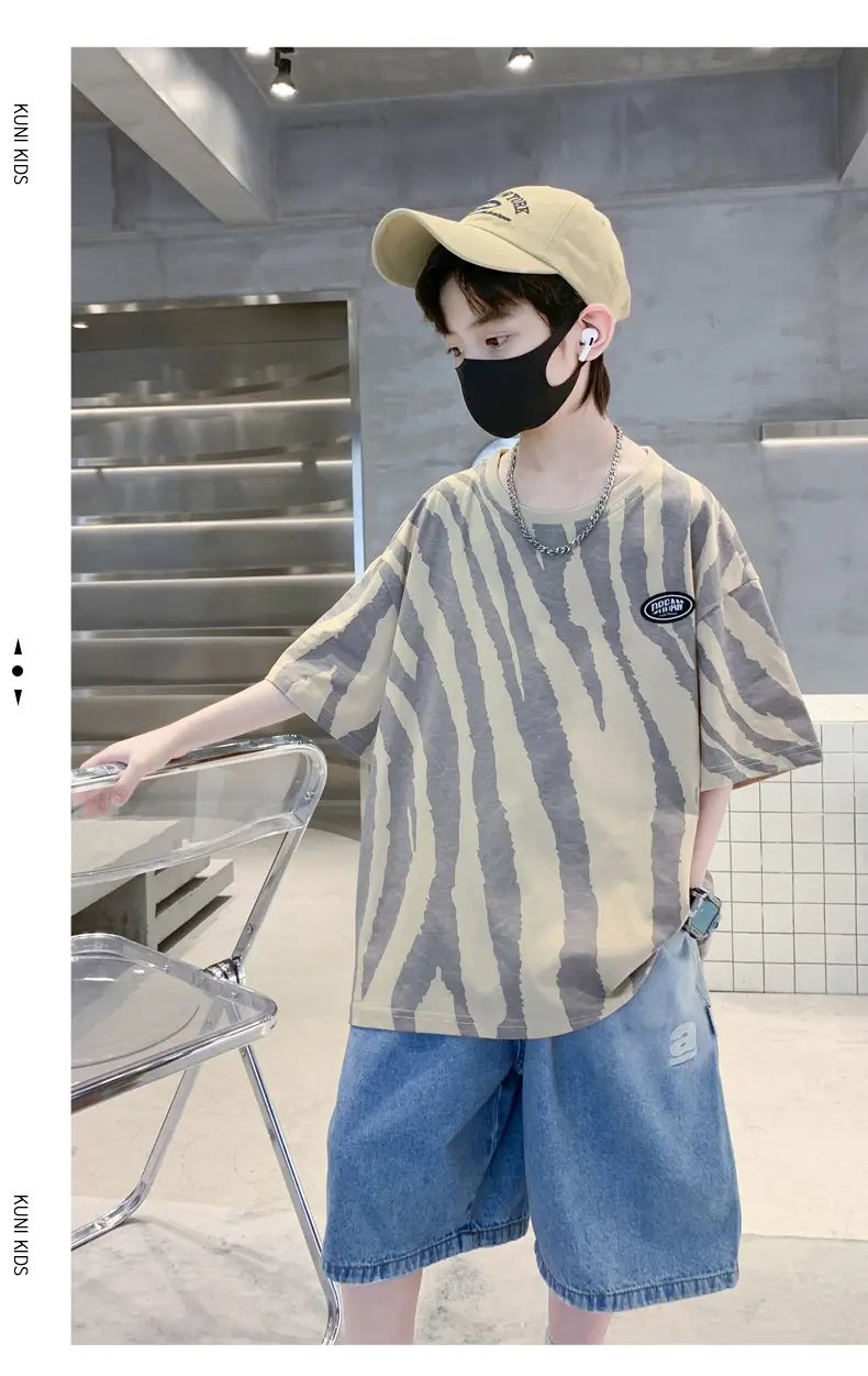Boys Striped T-Shirt Blue Shorts Set — feature 2