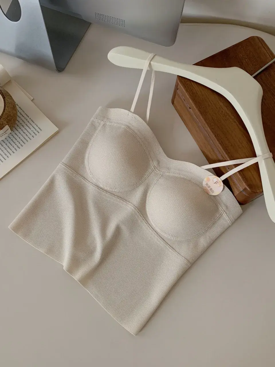 Women's Weight-Loss Camisole Bra-Free Underwear with Chest Pad — feature 17