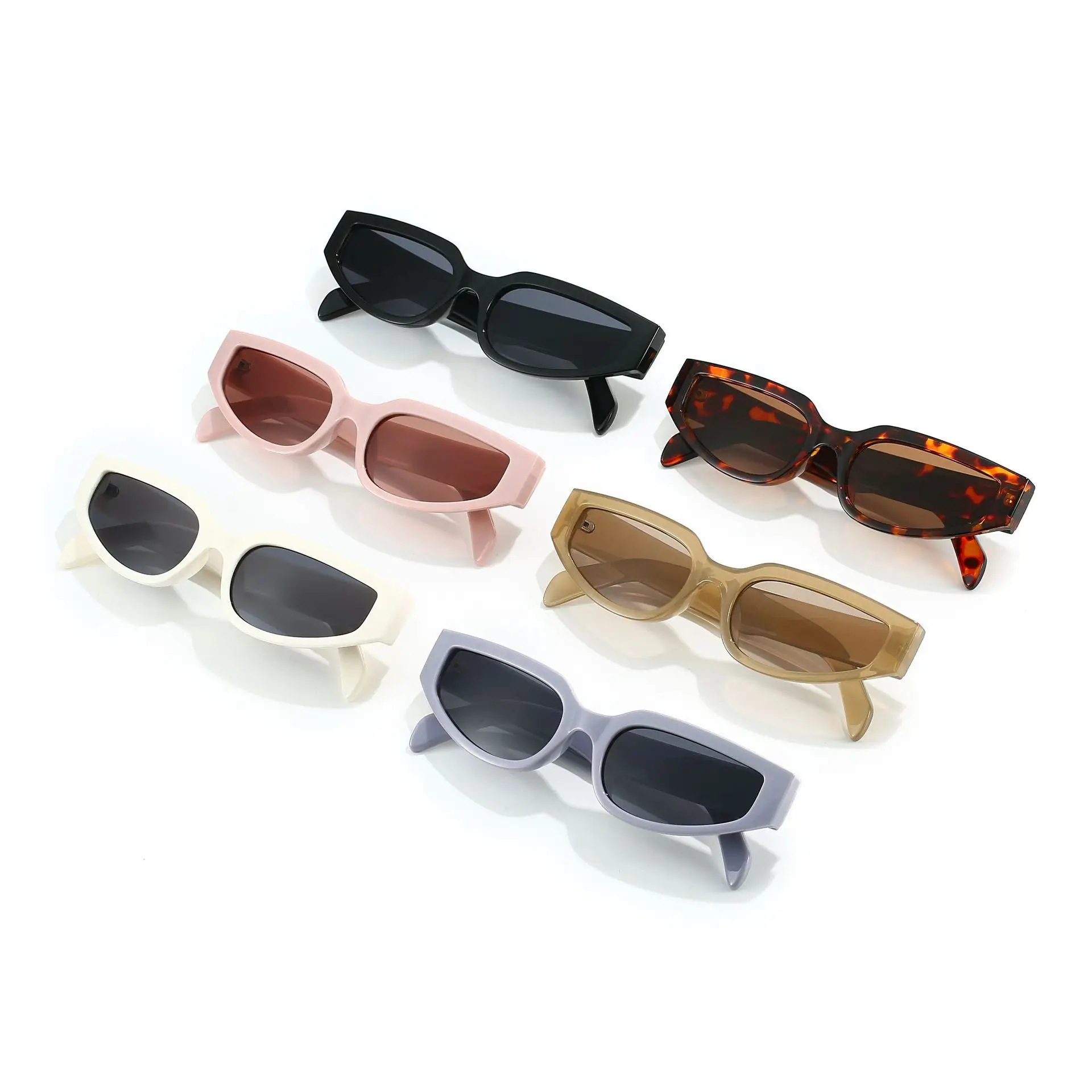 2024 White Retro Cross-Border Sunglasses for Women - Image 8