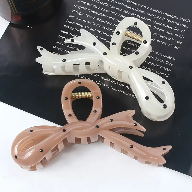 Asymmetrical Acrylic Hair Clip for Ponytail & Accessory Use - Image 17