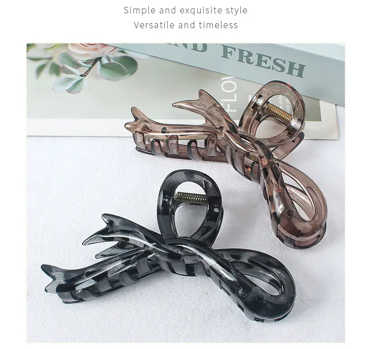 Asymmetrical Acrylic Hair Clip for Ponytail & Accessory Use — feature 5