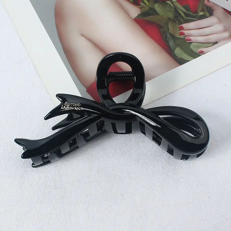 Asymmetrical Acrylic Hair Clip for Ponytail & Accessory Use - Image 13