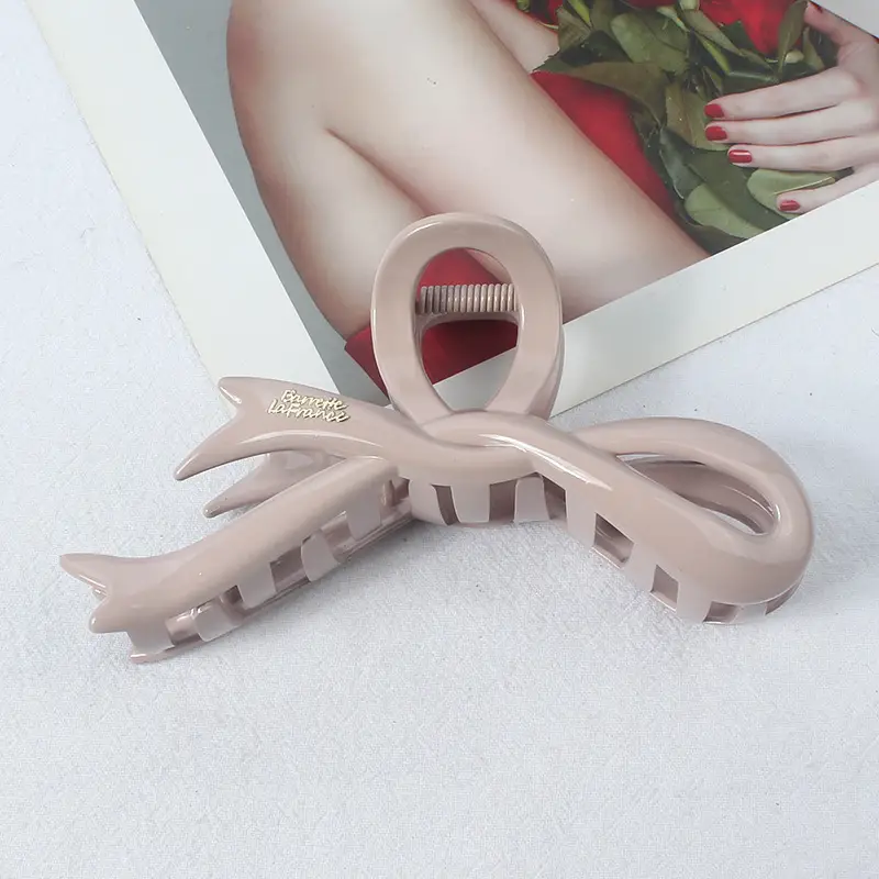 Asymmetrical Acrylic Hair Clip for Ponytail & Accessory Use - Image 14