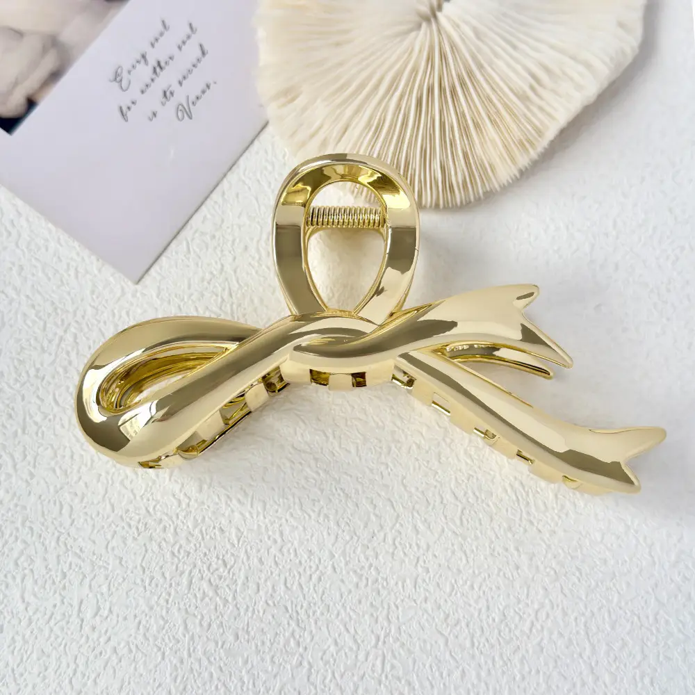 Asymmetrical Acrylic Hair Clip for Ponytail & Accessory Use - Image 22