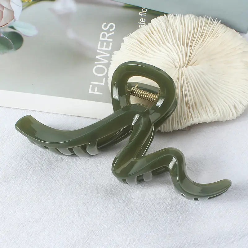 2024 New Spring Frosted Hair Clip Women Large Wave - Image 6