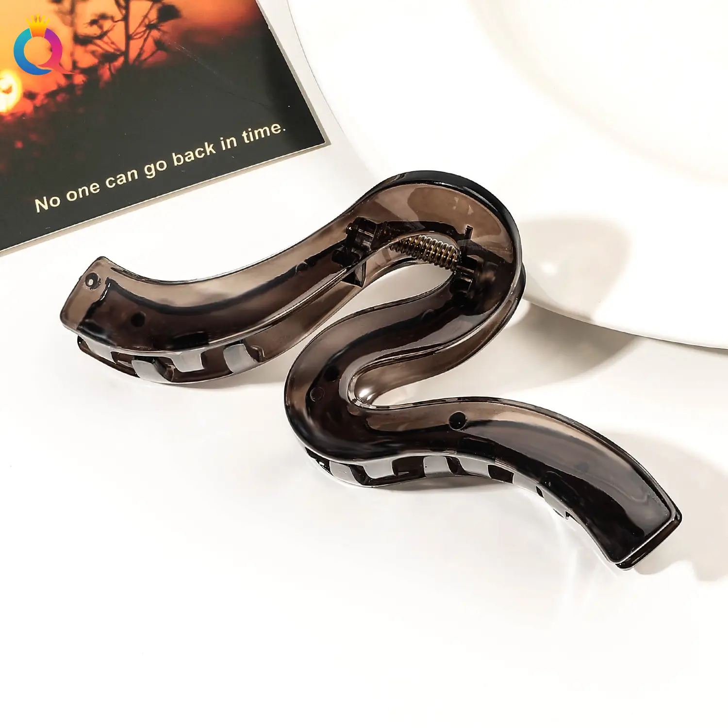 Qiyue Black Shark Hair Grab Clip Large - Image 7
