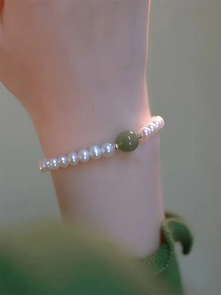 Women's Gold Pearl Green Stone Bracelet — feature 4