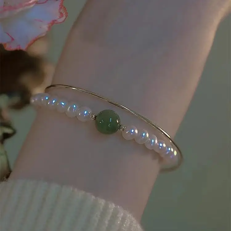Women's Gold Pearl Green Stone Bracelet — feature 5
