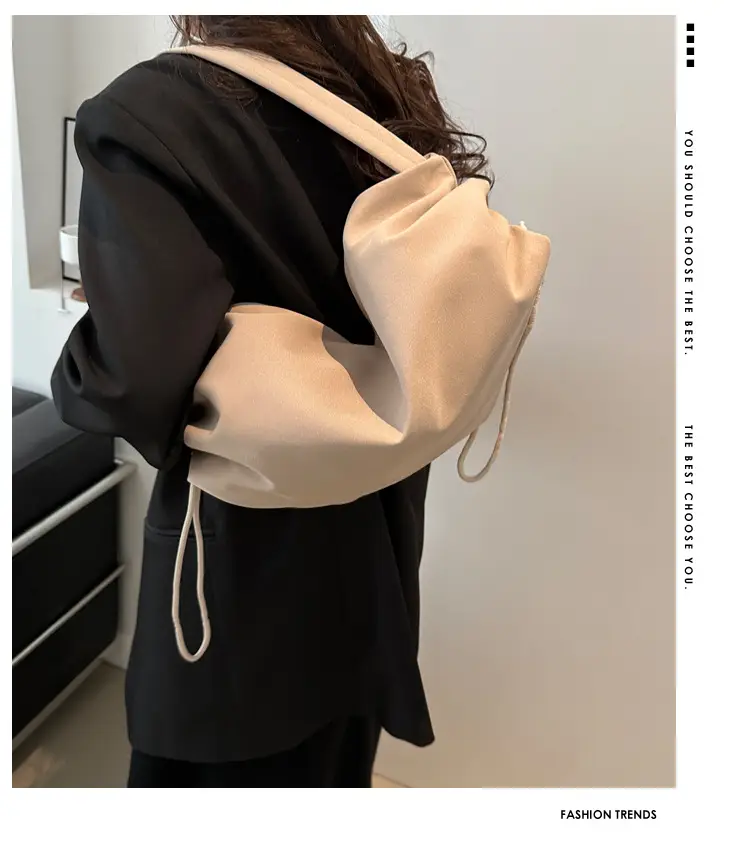 Women's Soft Nylon Shoulder Bag Beige 2024 Spring — feature 1