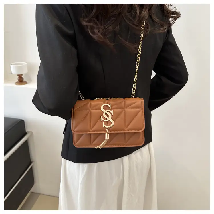 Women's Chain Crossbody Bag 2024 Spring New — feature 23