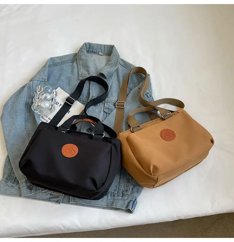Women's White Leather Shoulder Crossbody Bag 2024 — feature 21