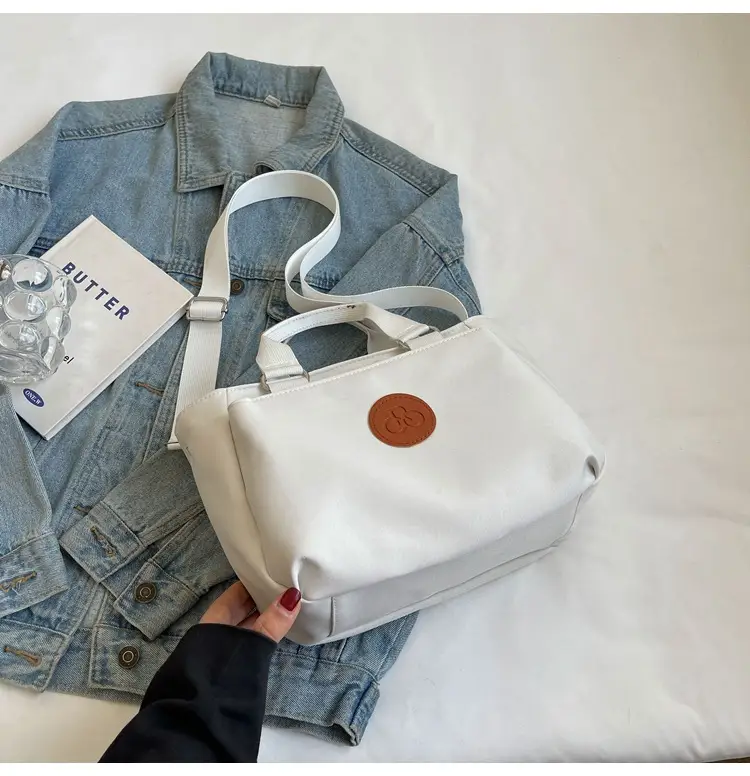 Women's White Leather Shoulder Crossbody Bag 2024 — feature 27