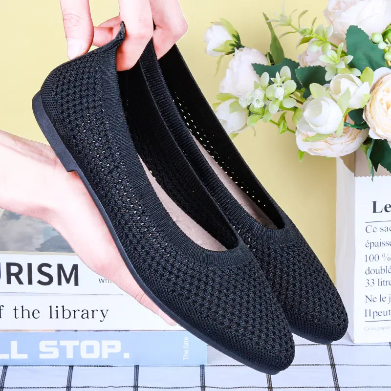 Shoes for Women Spring and Summer New Solid Color Pointed Toe Flat Heel Soft Sole Shoes Casual Breathable Women's Hollow Knitted Shoes — feature 16