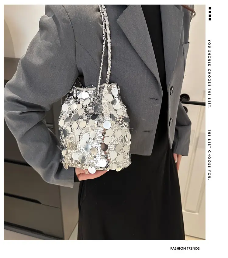 Large Sequins Chain Bucket Bag for Women — feature 2