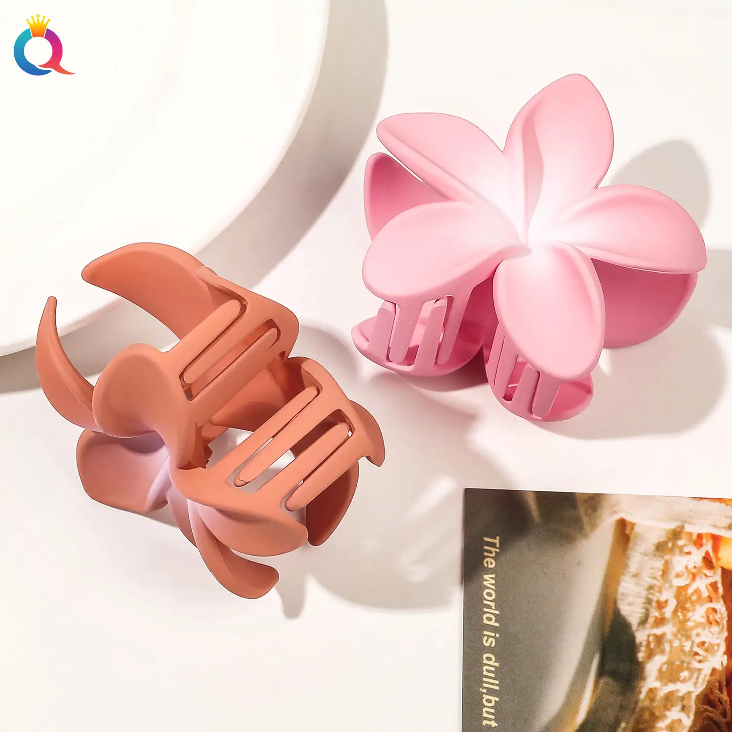 Transparent Flower Hairpin with Grip Clip — feature 24