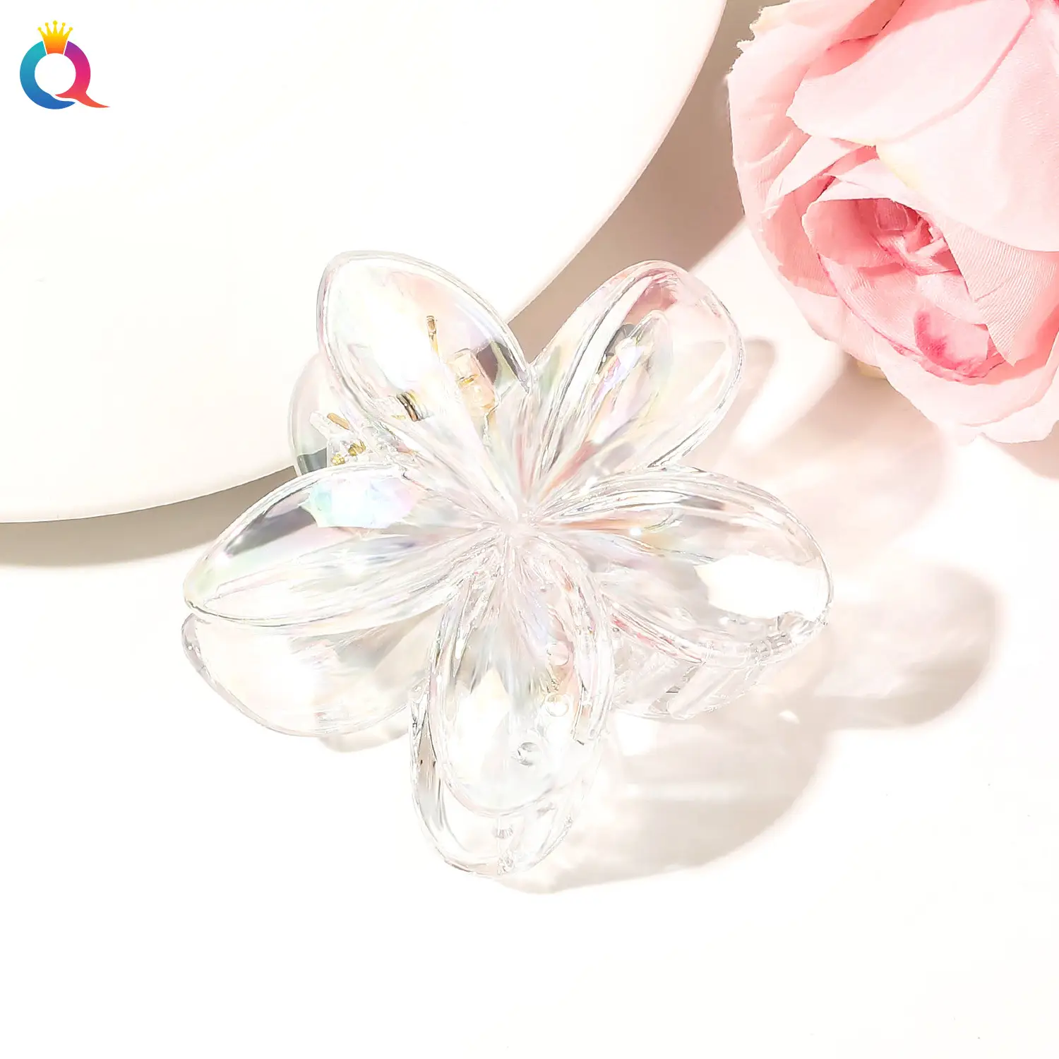 Transparent Flower Hairpin with Grip Clip — feature 36