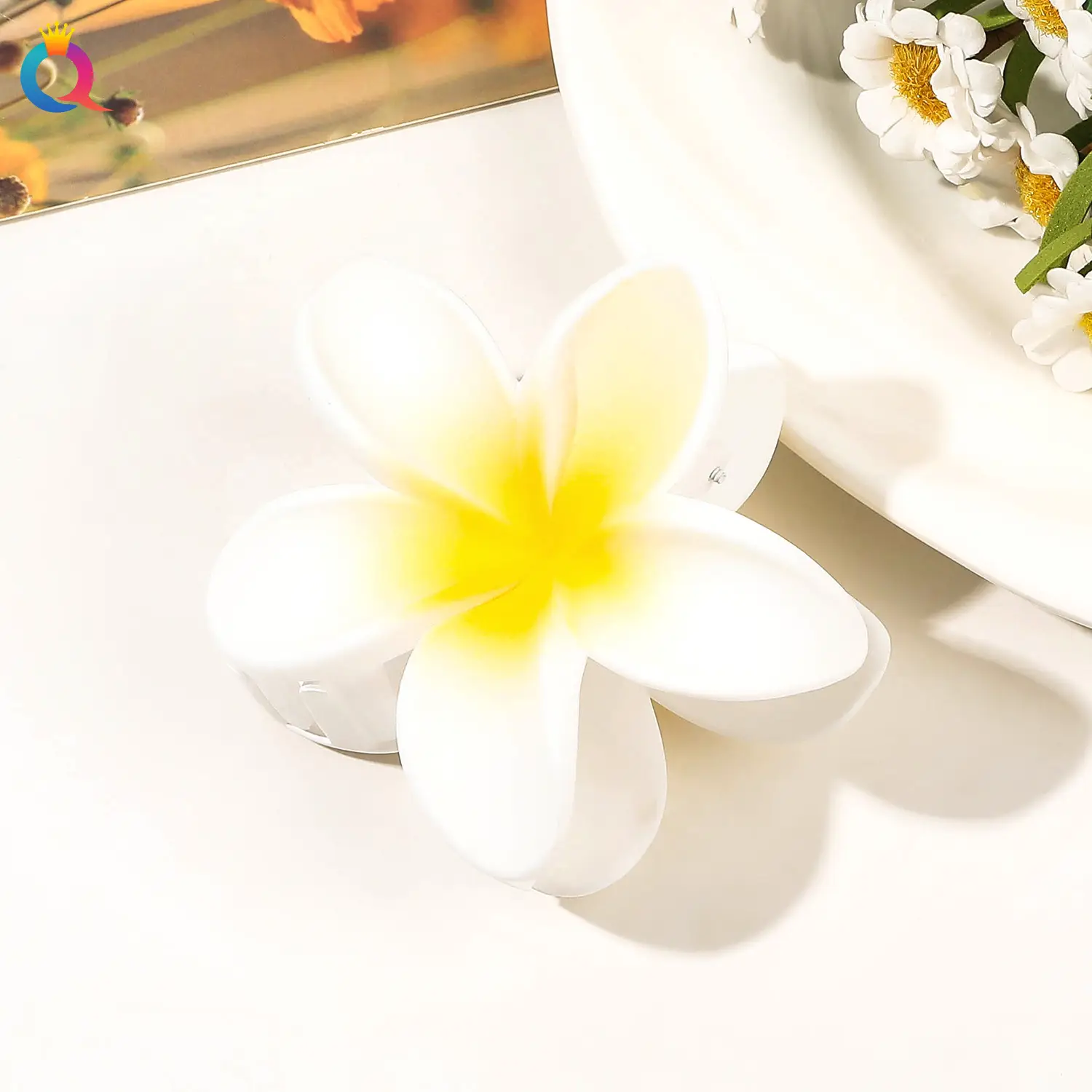 Transparent Flower Hairpin with Grip Clip - Image 14