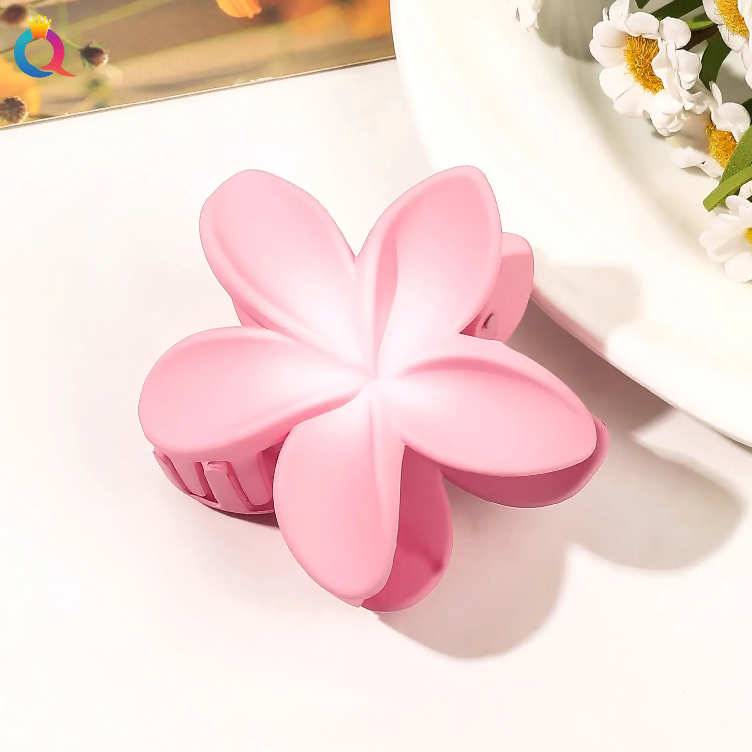 Transparent Flower Hairpin with Grip Clip - Image 17