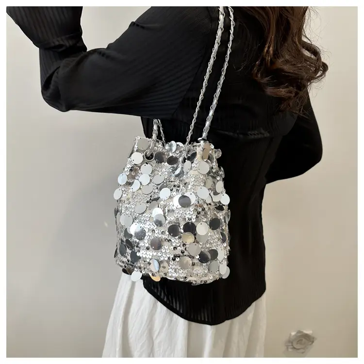 Black Sequin Chain Shoulder Bag for Women 2024 — feature 17