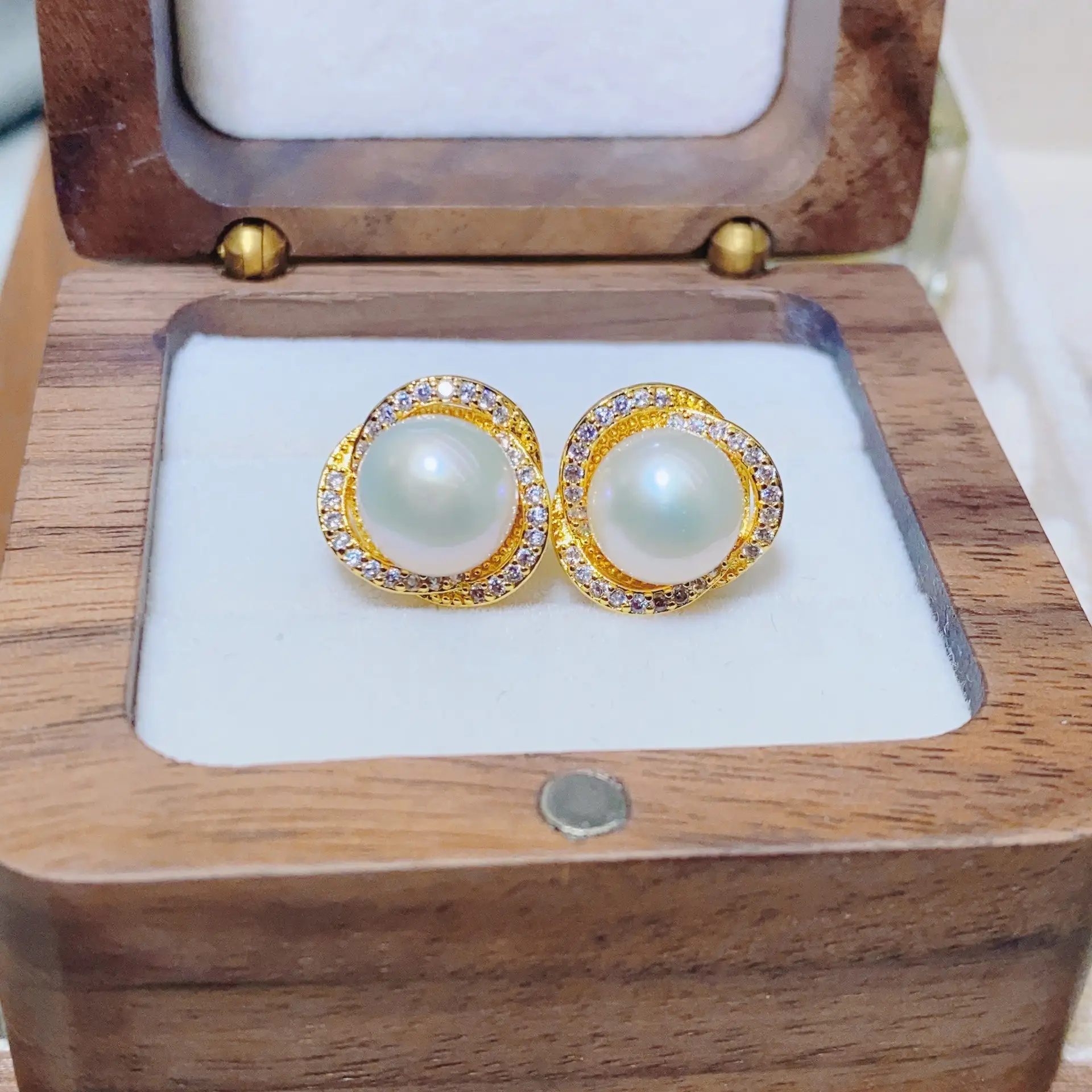 2024 Pearl Earrings Women S925 Silver Light — feature 10