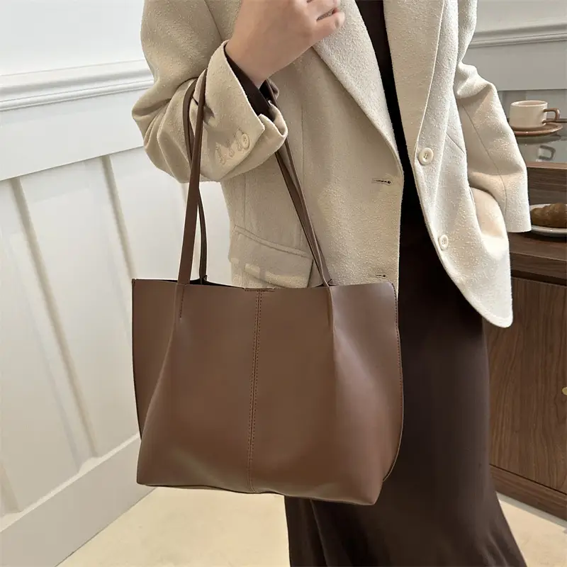 Black Women's Casual Commuter Tote Bag 2024 - Image 6