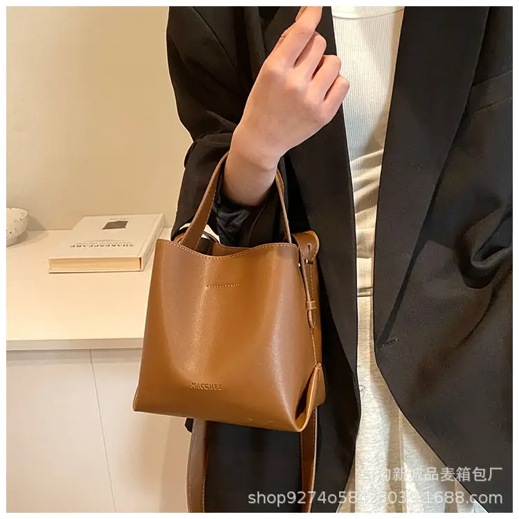 Black French Niche Shoulder Bag for Women 2026 — feature 25