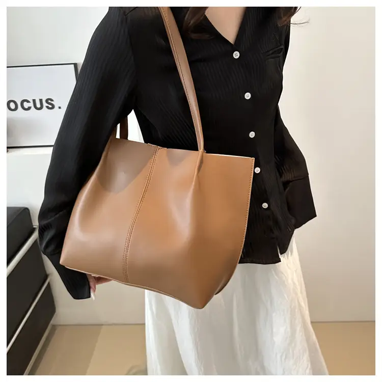 Vintage Black Leather Shoulder Bag 2024 Spring New — feature 14