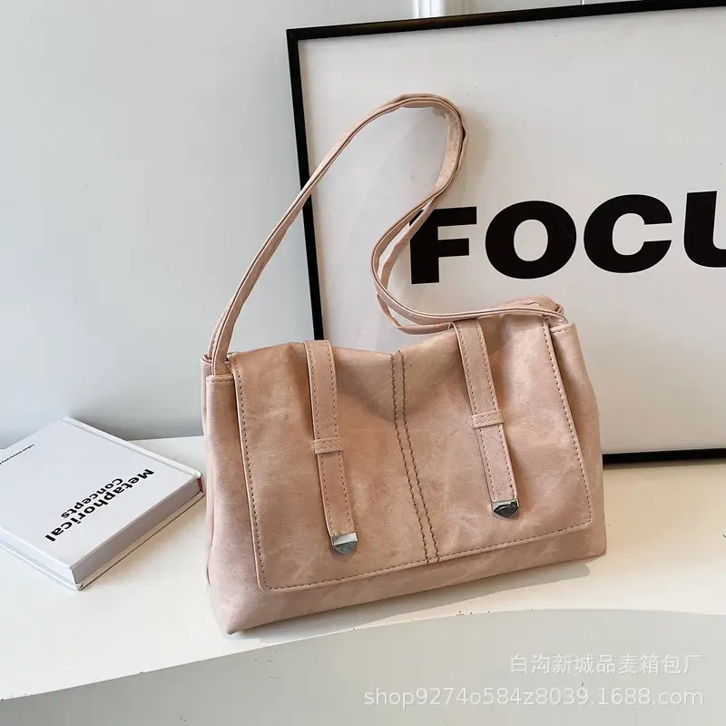 Women's Large Capacity Shoulder Bag Brown New Style - Image 2