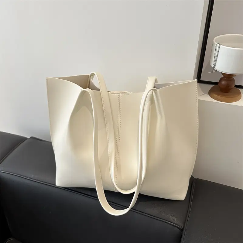 Black Casual Tote Bag for Women 2024 - Image 6