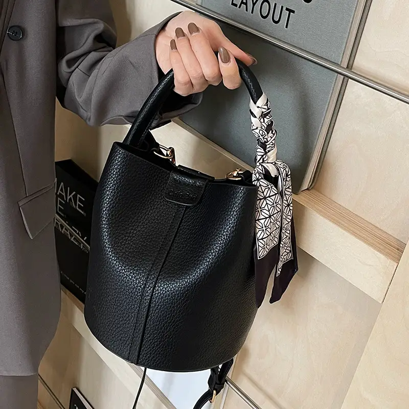 Women's Cream Textured Shoulder Crossbody Bag 2026 - Image 7