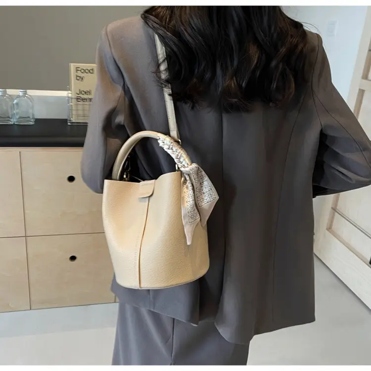 Women's Cream Textured Shoulder Crossbody Bag 2026 — feature 22