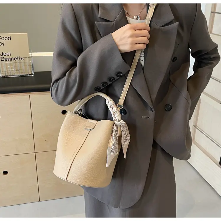 Women's Cream Textured Shoulder Crossbody Bag 2026 — feature 24