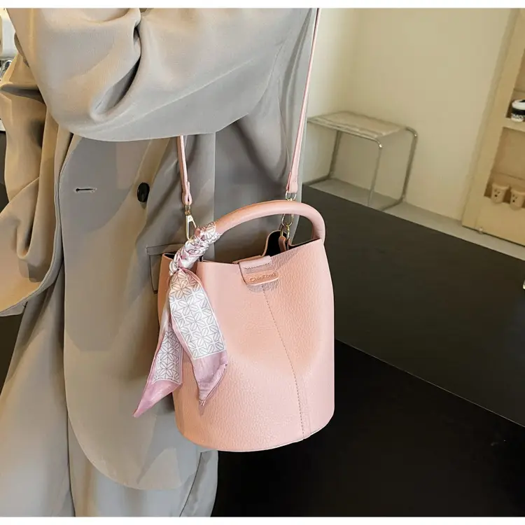 Women's Cream Textured Shoulder Crossbody Bag 2026 — feature 27
