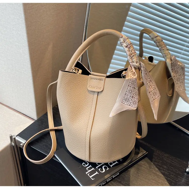 Women's Cream Textured Shoulder Crossbody Bag 2026 — feature 40