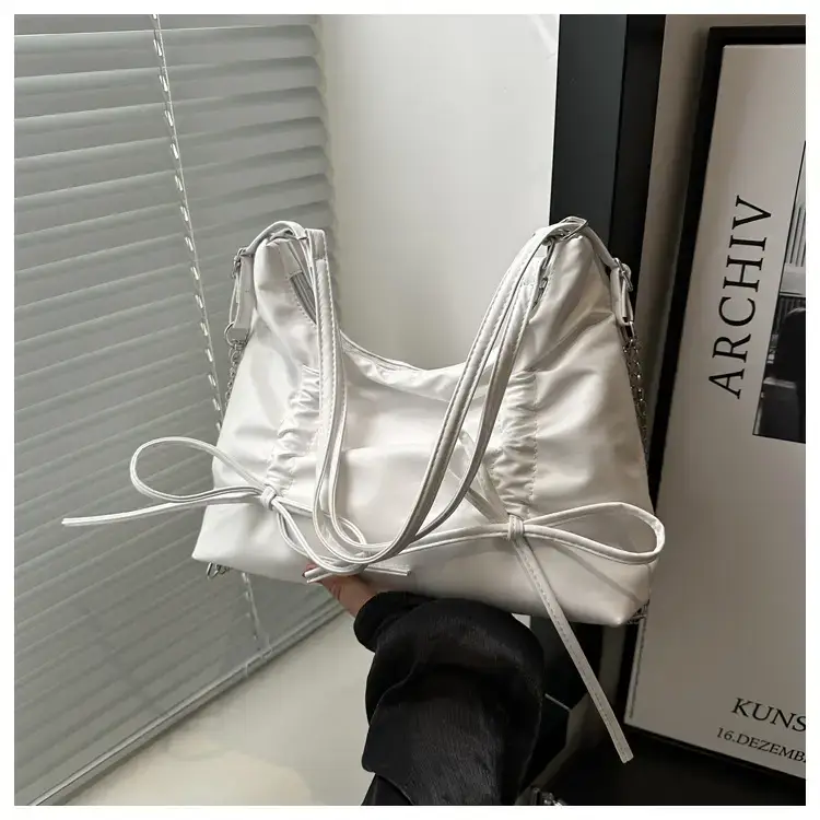 Silver Metallic Large Capacity Women's Tote Bag — feature 22
