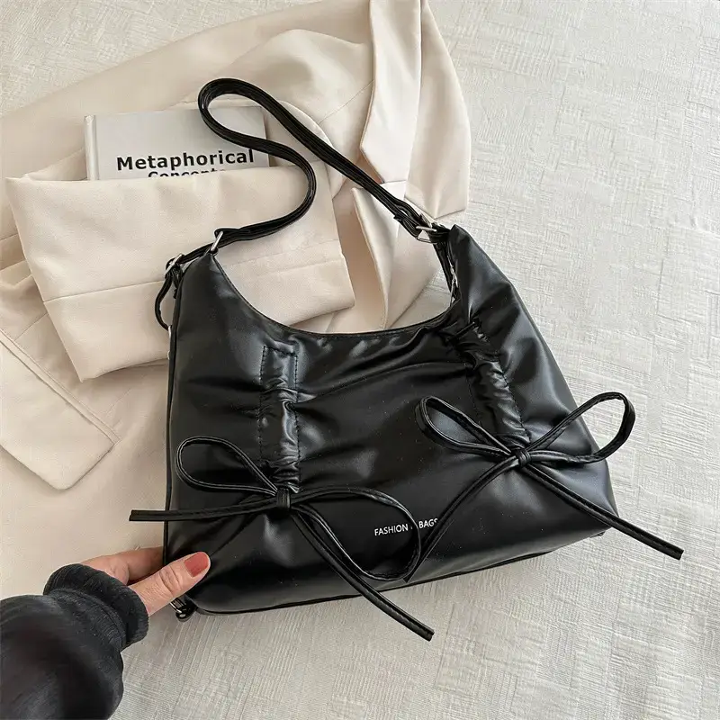 Silver Metallic Large Capacity Women's Tote Bag - Image 3