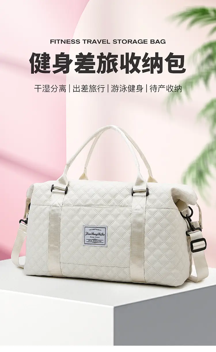 Pink Quilted Travel Bag with Shoulder Strap — feature 3