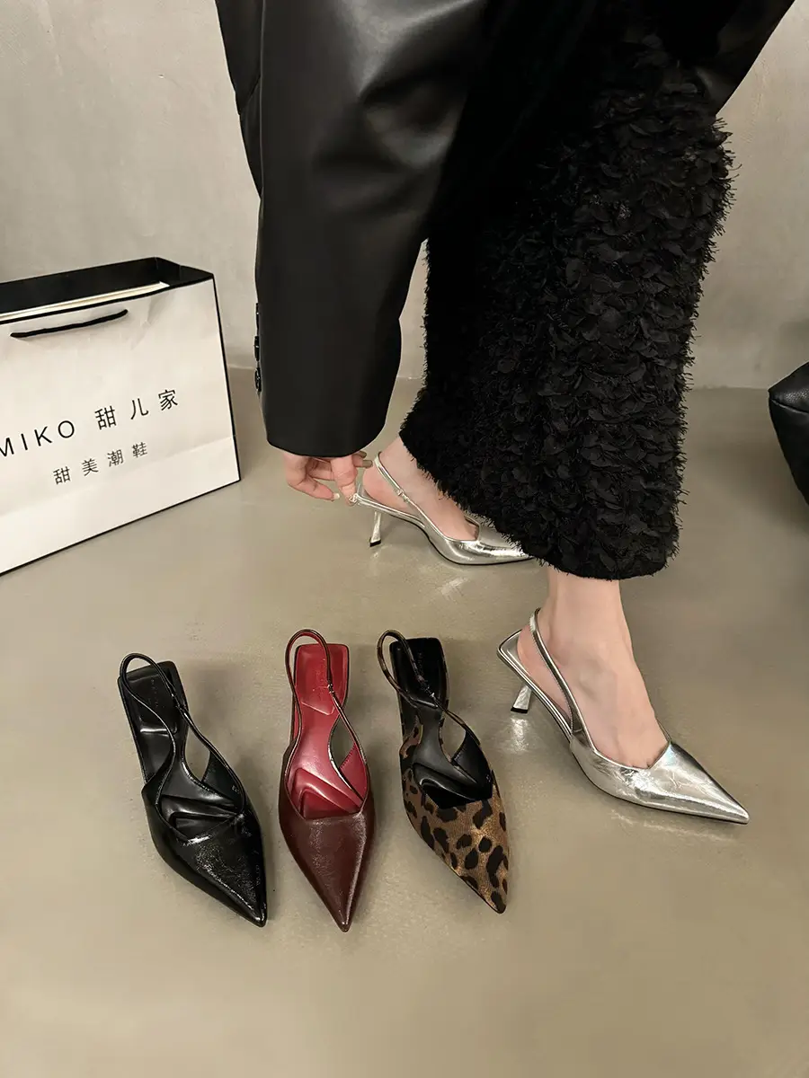 French Niche High-end Silver Toe Sandals Women's Shoes 2024 Spring and Summer Elegant Celebrity Style High Heeled Single-layer Shoes — feature 2