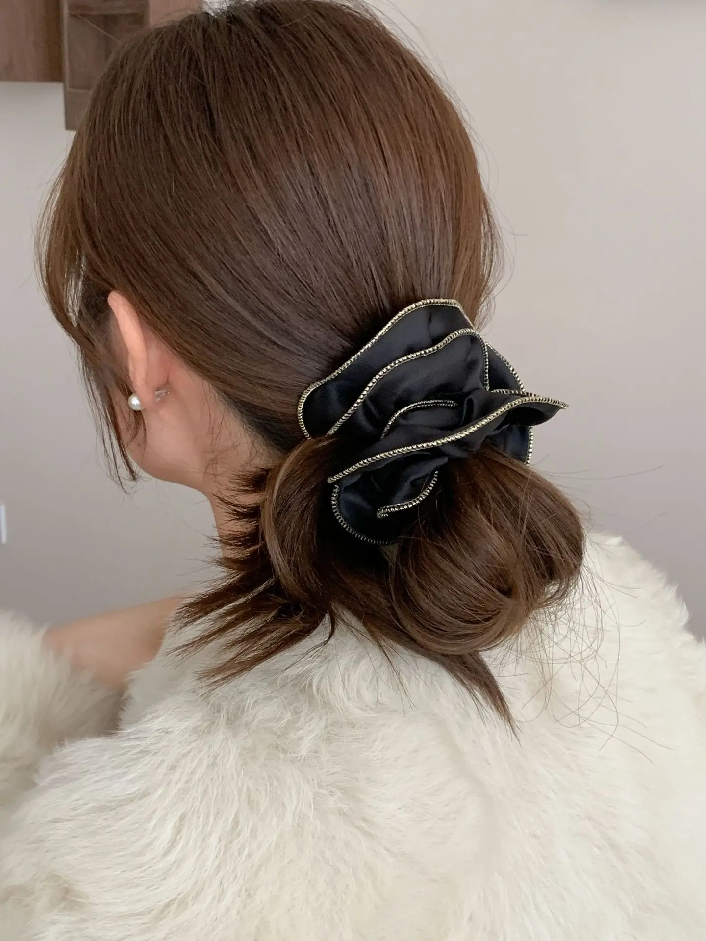 Elegant Satin Hair Ring for Women — feature 7