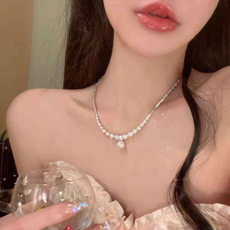 High-end Pearl Pendant Necklace for Women - Image 27