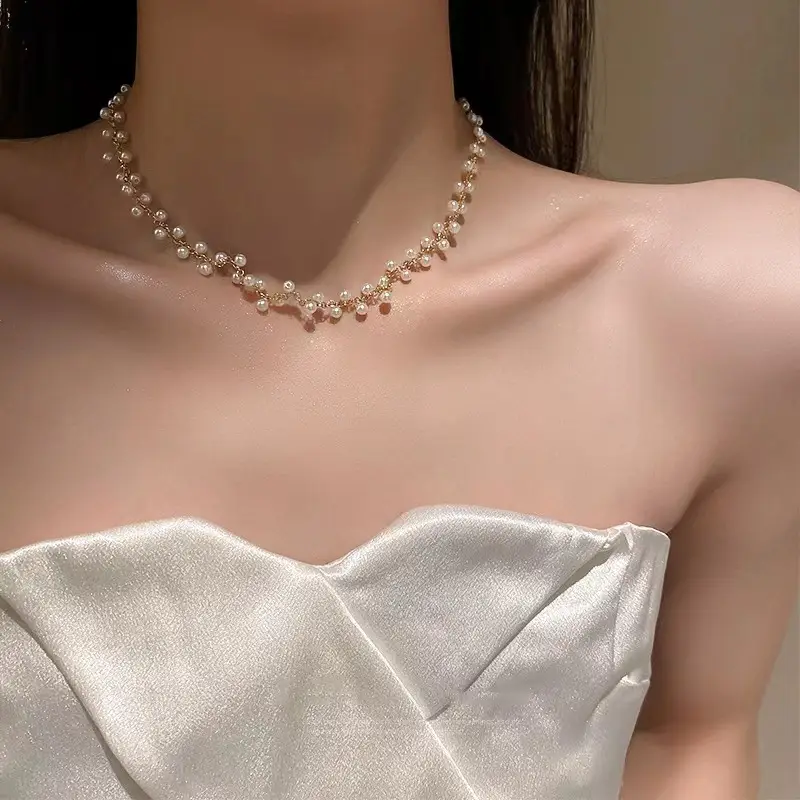 High-end Pearl Pendant Necklace for Women - Image 15