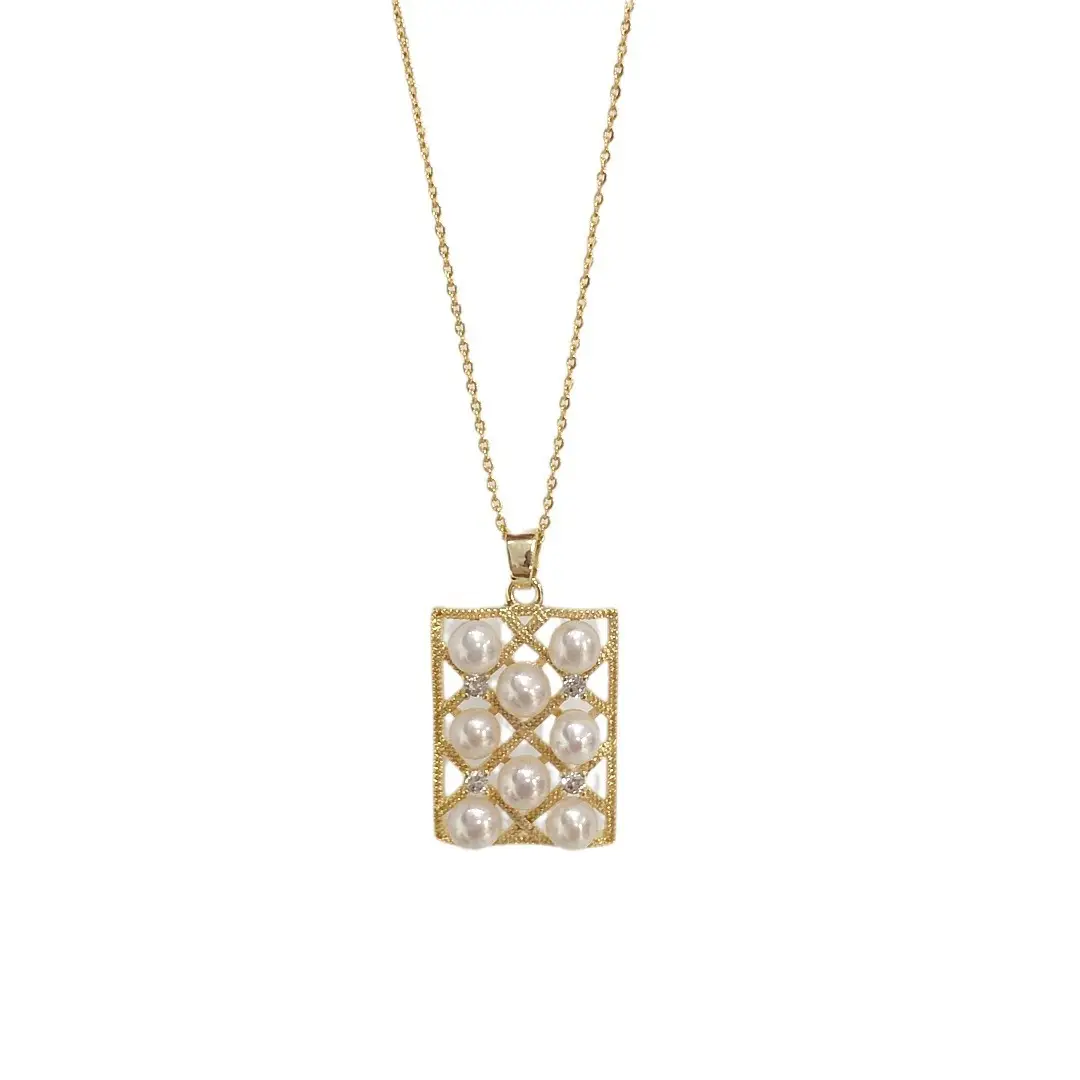 Zhuji Pearl Pendant Necklace with Square Design