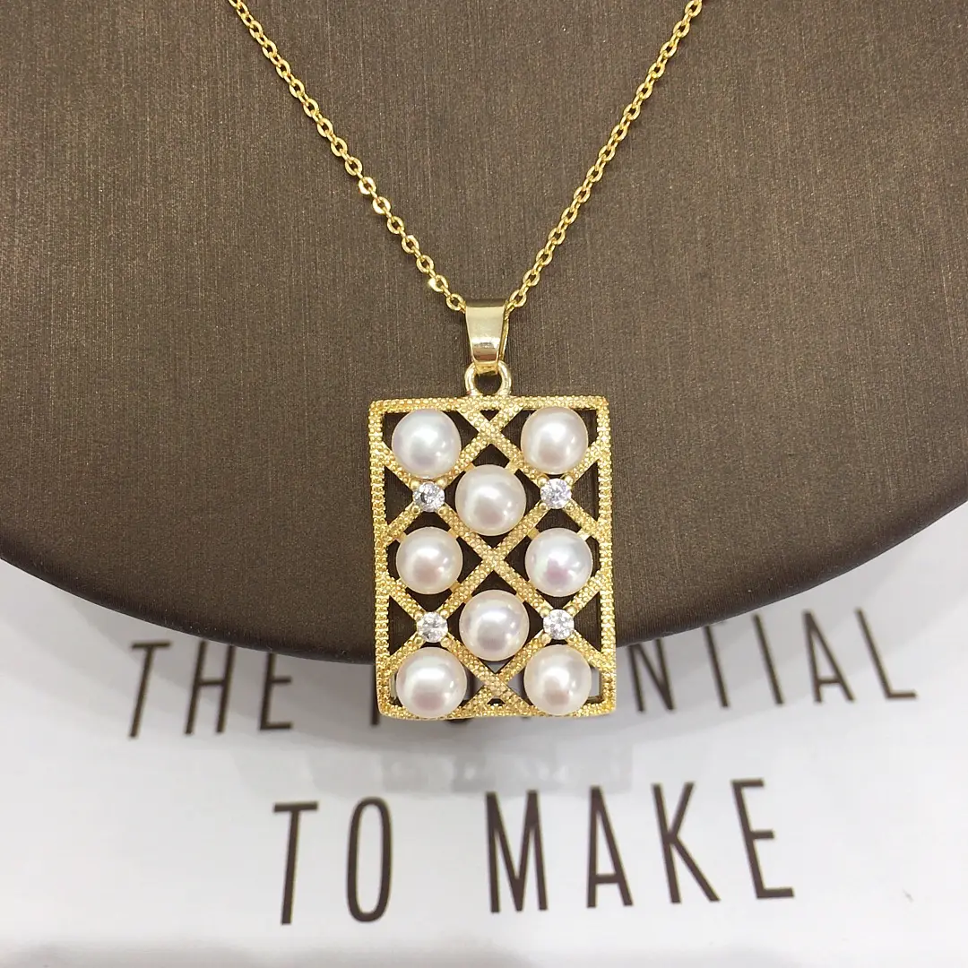 Zhuji Pearl Pendant Necklace with Square Design — feature 5